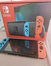 Nintendo Switch Konsole mit Joy-Con - Neon-Rot/Neon-Blau/Grau
